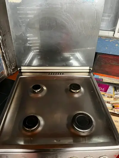 Cocina a gas Bosch de acero inoxidable - miniatura 3