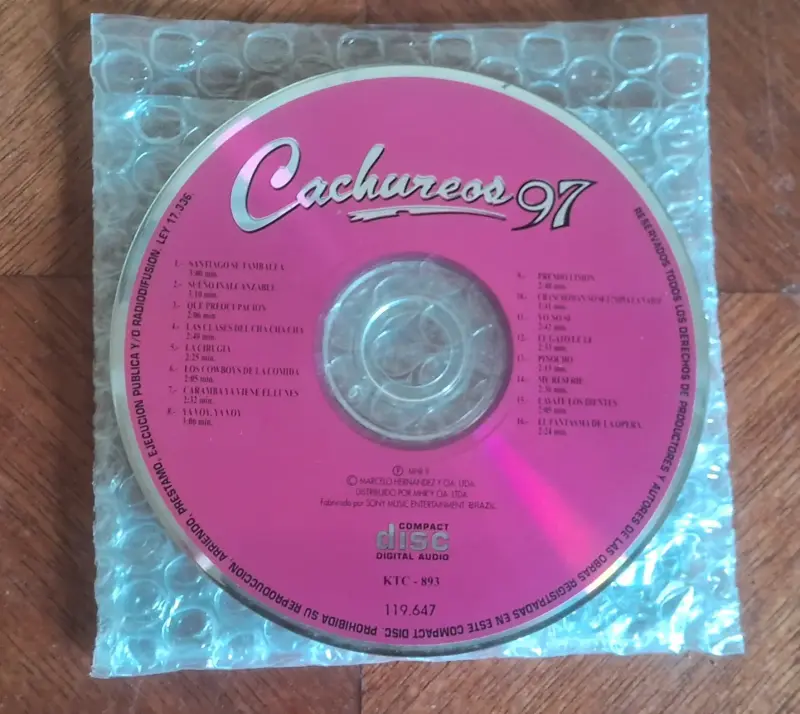 CD Cachureos 97 en buen estado - 1