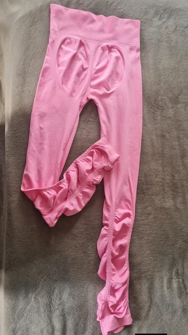 Leggings rosados con volantes para mujer - 2