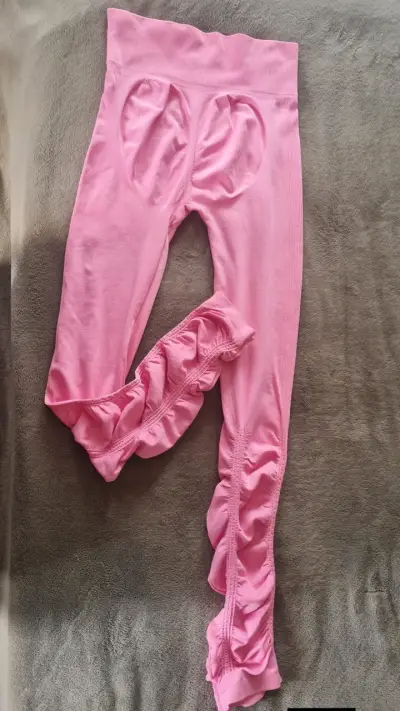 Leggings rosados con volantes para mujer - miniatura 2