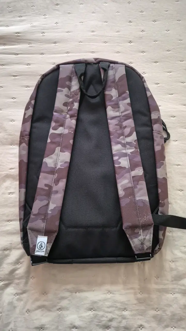 Mochila Volcom camuflaje con bolsillo frontal - 3