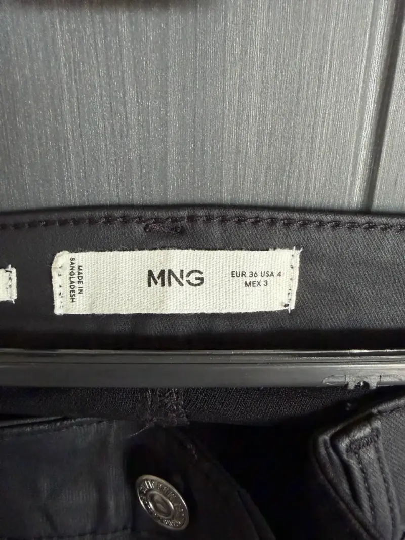 Pantalon tipo cuero Mango talla 36 - 4