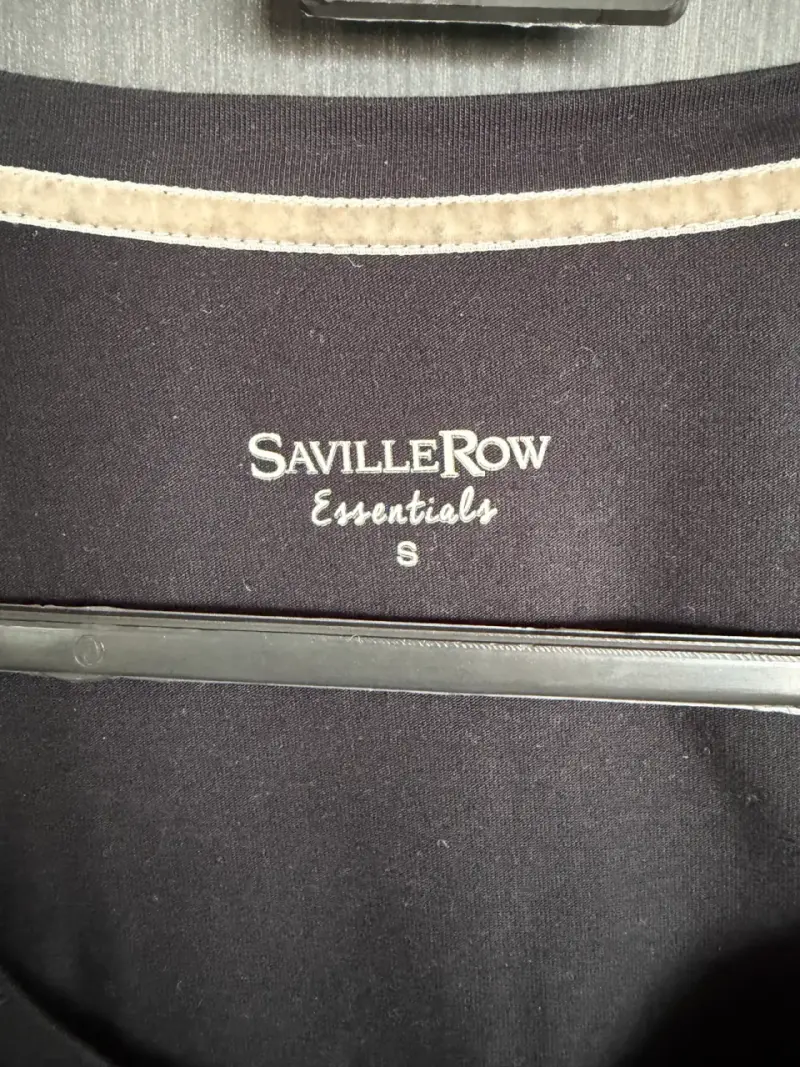 Polera negra manga larga Saville Row - 2