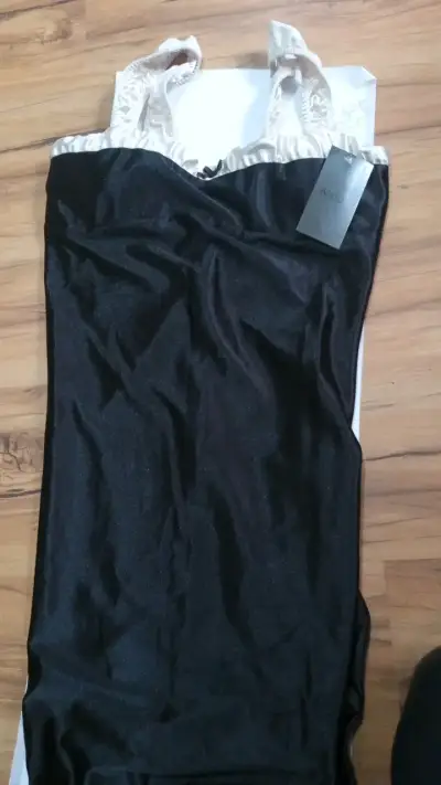 Vestido negro elegante Wados talla XL - miniatura 1