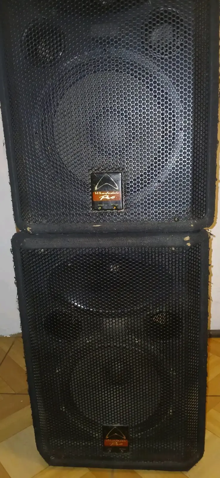 Parlante bheringer pasivo y Aurax ATH 15D 800W - 6