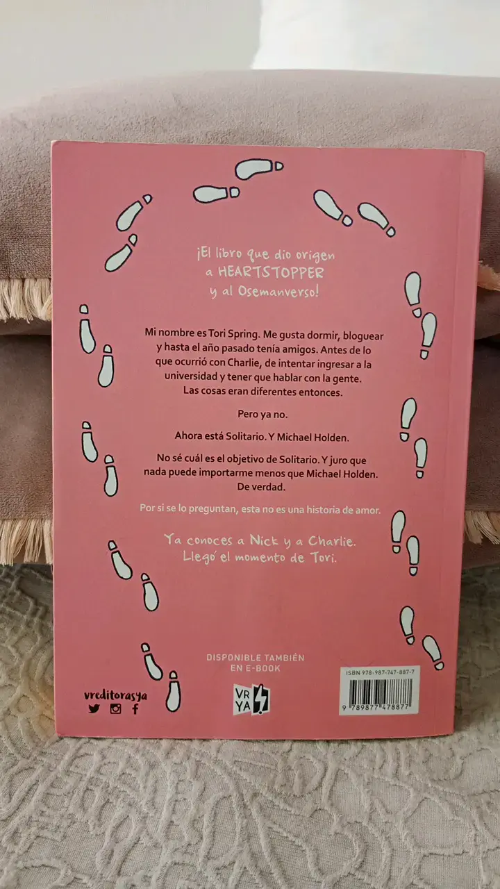 Libro 'Solitario' de Alice Oseman en buen estado - 2