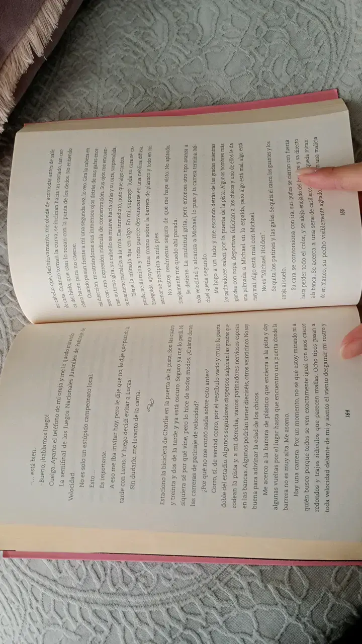 Libro 'Solitario' de Alice Oseman en buen estado - 3