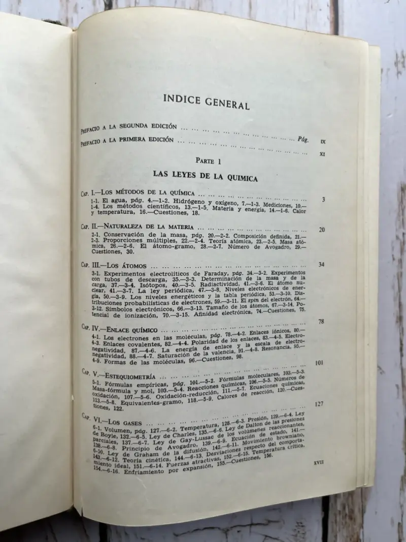 Química de Michell J. Sienko y Robert A. Plane - 3