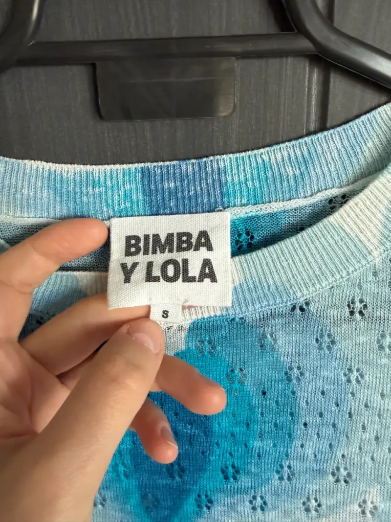 Sweater Bimba y Lola azul con diseño de corazones - 1