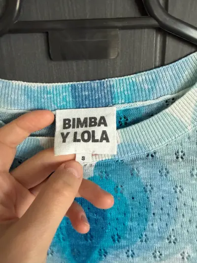 Sweater Bimba y Lola azul con diseño de corazones - miniatura 1