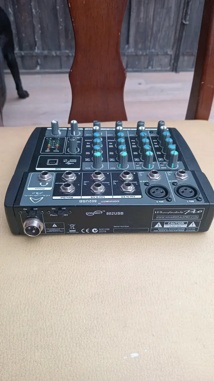 Mezclador de Audio Wharfedale Pro Connect 802USB - 2