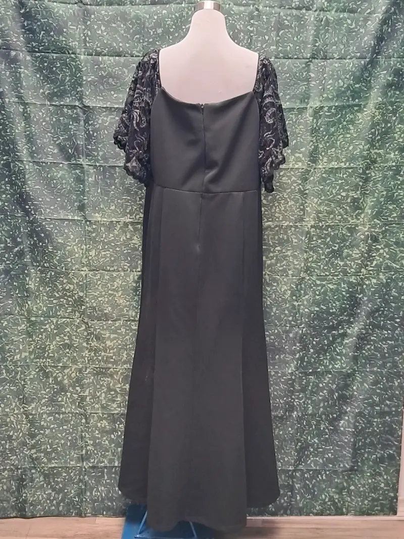 Vestido largo negro con encaje elegante - 2