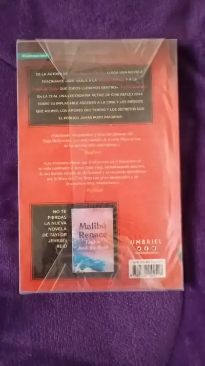 Libro "Los Siete Maridos de Evelyn Hugo" - miniatura 2