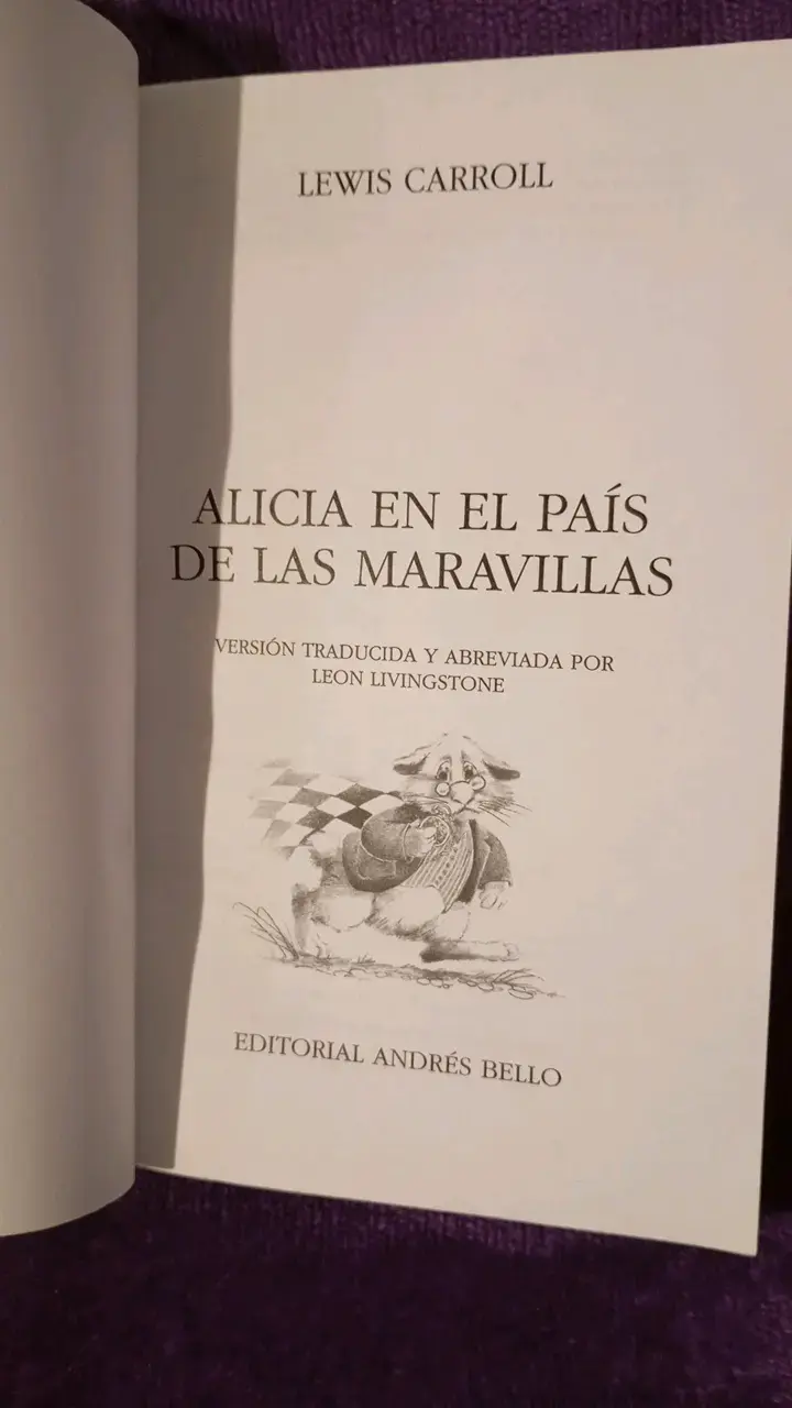 Libro Alicia en el País de las Maravillas - 2