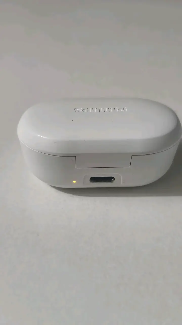 Audífonos Inalámbricos Philips Blancos - 2