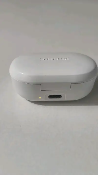 Audífonos Inalámbricos Philips Blancos - miniatura 2