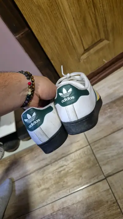 Zapatillas Adidas Superstar Blancas con Detalles de Colores - miniatura 6