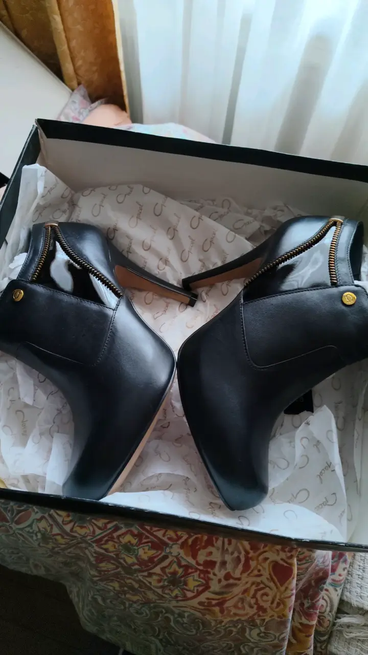 Botines de cuero negro con tacón alto Gacel - 1