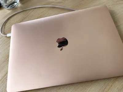 MacBook Air Retina 13,3” 2018 8GB 128GB SSD - miniatura 2