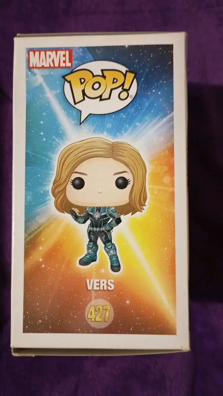 Funko Pop Captain Marvel Vers 427 - 2