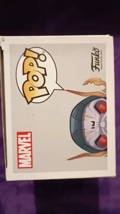 Funko Pop Corvus Glaive Avengers Infinity Wa - miniatura 3