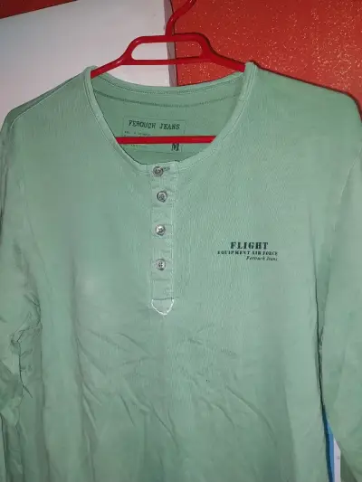 Polera verde manga larga Ferouch Jeans - miniatura 1