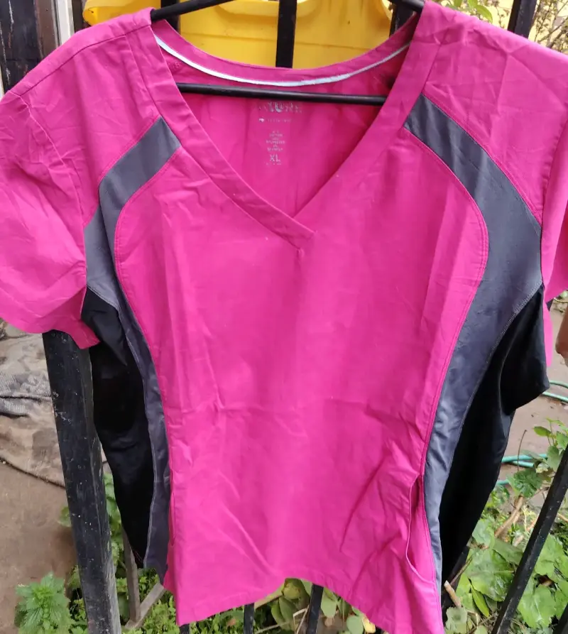 Blusas médicas estampadas y lisas para mujer - 2