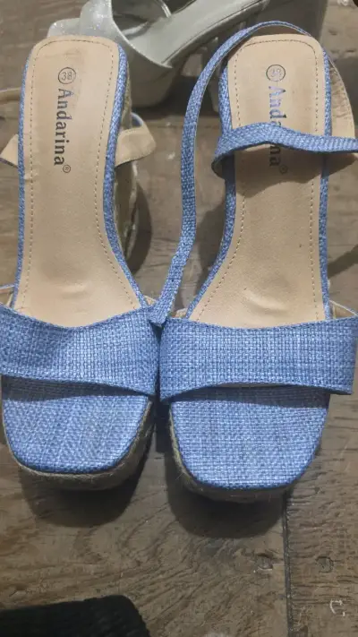 Sandalias de Plataforma Azules Andarina Talla 38 - miniatura 1