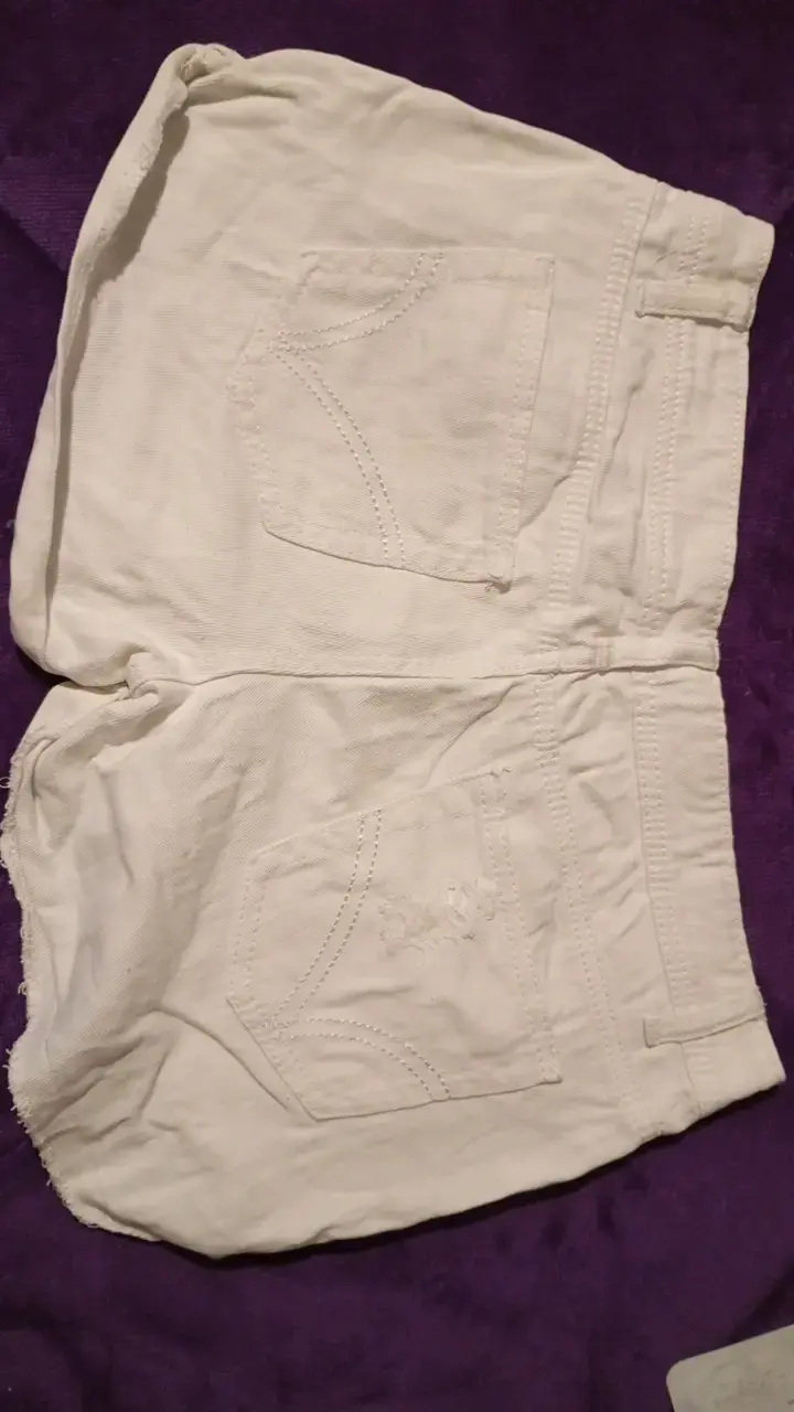 Shorts de mezclilla blancos para mujer - 3