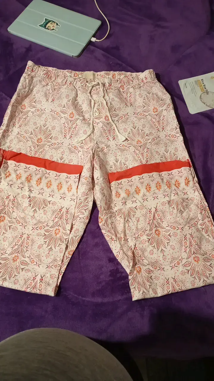 Pantalones estampados florales Love by Gap - 1