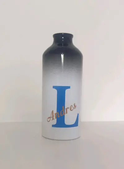 Botella de agua personalizada con diseño de Stitch - miniatura 1