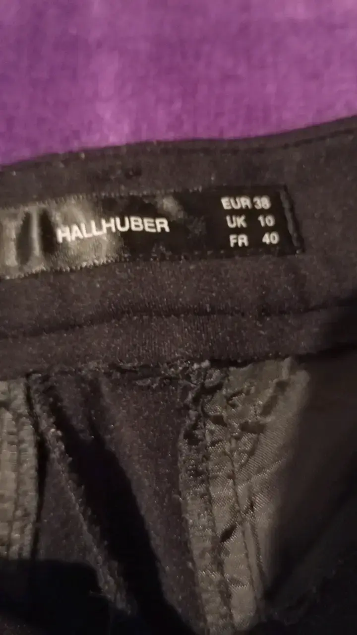 Pantalones negros con rayas laterales Hallhuber - 2