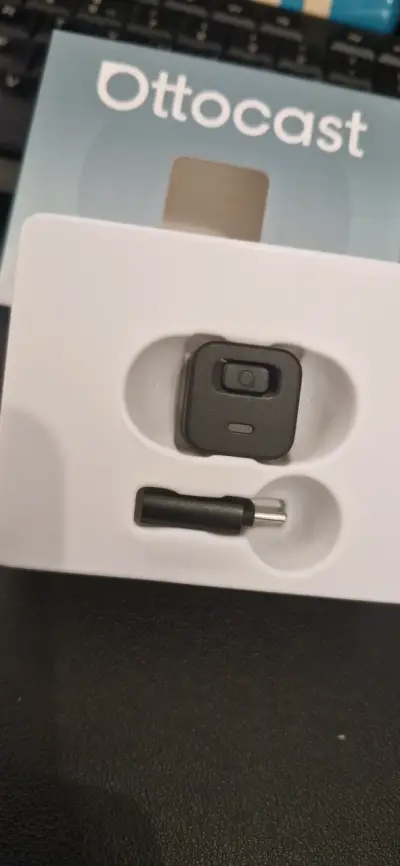 Adaptador Inalámbrico CarPlay y Android Auto Ottocast - miniatura 2