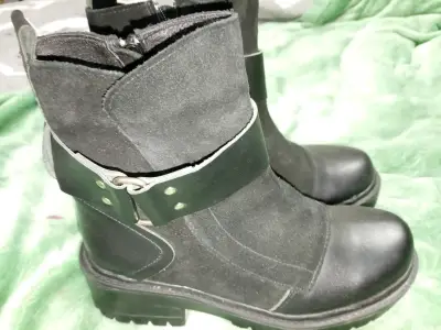 Botas negras de cuero y gamuza para mujer - miniatura 2