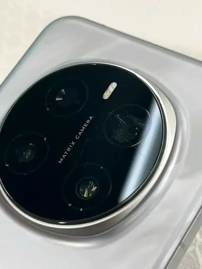Smartphone Honor Magic7 Pro con 12GB RAM - miniatura 5