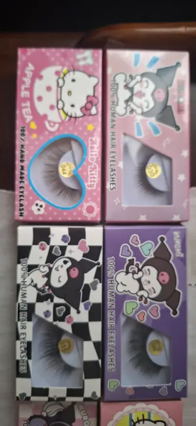 Pestañas postizas Hello Kitty diseño variado - miniatura 3