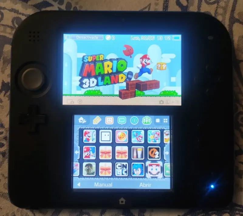 Consola Nintendo 2DS liberada sin cargador c 16gb - 1
