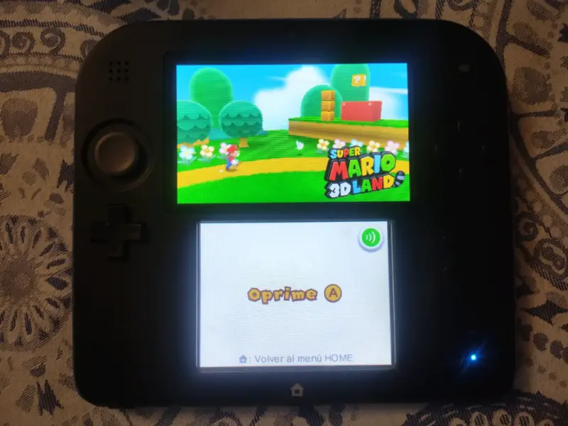 Consola Nintendo 2DS liberada sin cargador c 16gb - 3