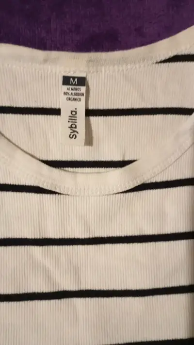 Polera sin mangas a rayas blancas y negras Sybilla - miniatura 2