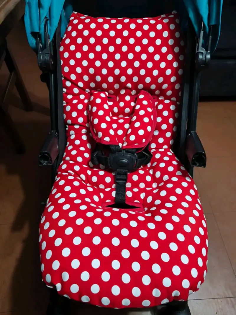 Cojín acolchado para coche de bebé con diseño infantil - 2