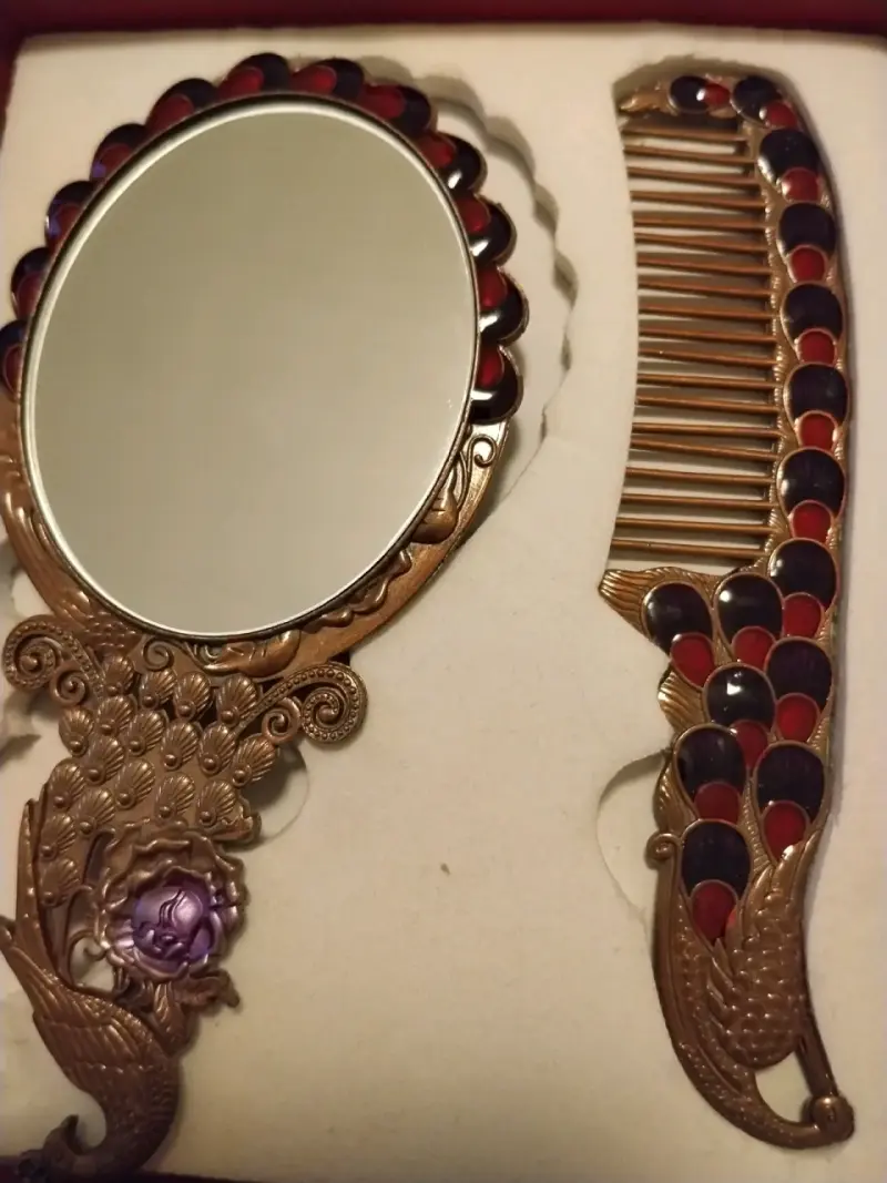 Set de Peineta y Espejo Diseño de Pavo real NUEVO - 4