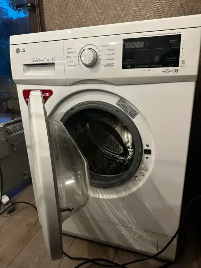 Lavadora LG Direct Drive 9kg en buen estado - miniatura 1