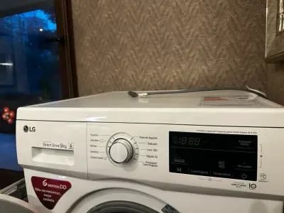 Lavadora LG Direct Drive 9kg en buen estado - miniatura 6