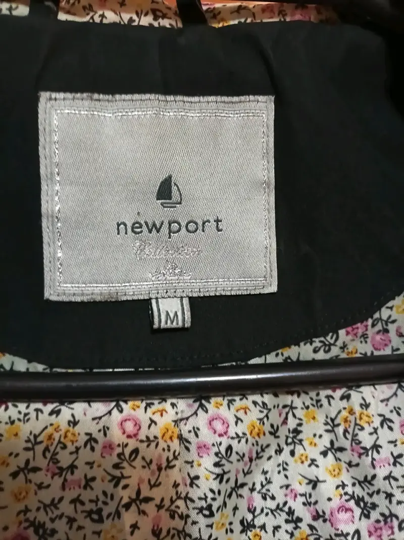 Parka negra con forro floral Newport talla M - 3