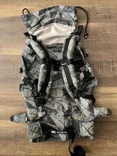 Mochila de porteo ergonómica criemos - miniatura 3