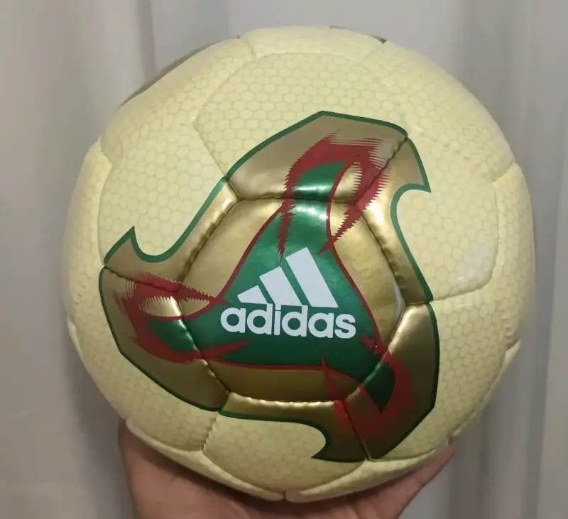 Balón de fútbol Adidas Fevernova dorado - 1
