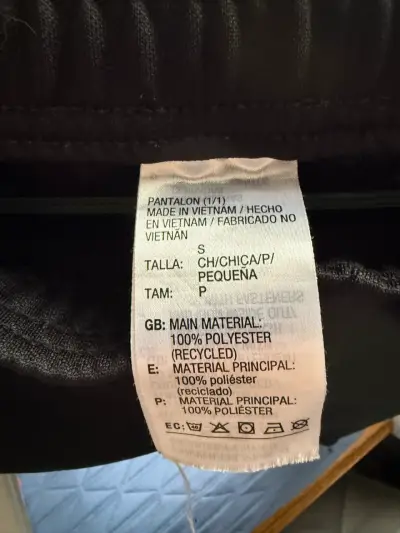 Pantalones deportivos Colo-Colo negros talla S - miniatura 2