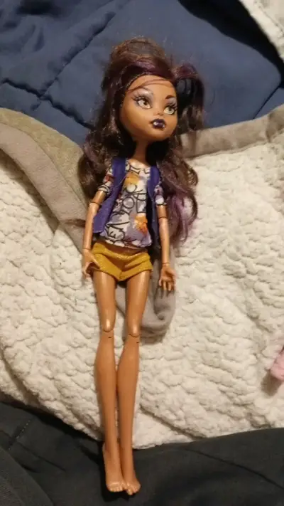 Monster high - miniatura 1