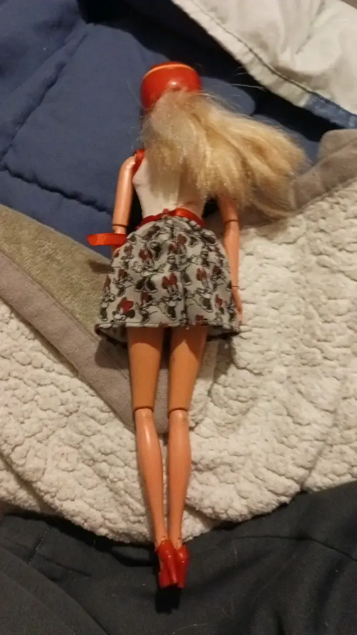 Muñeca Barbie articulada - 2