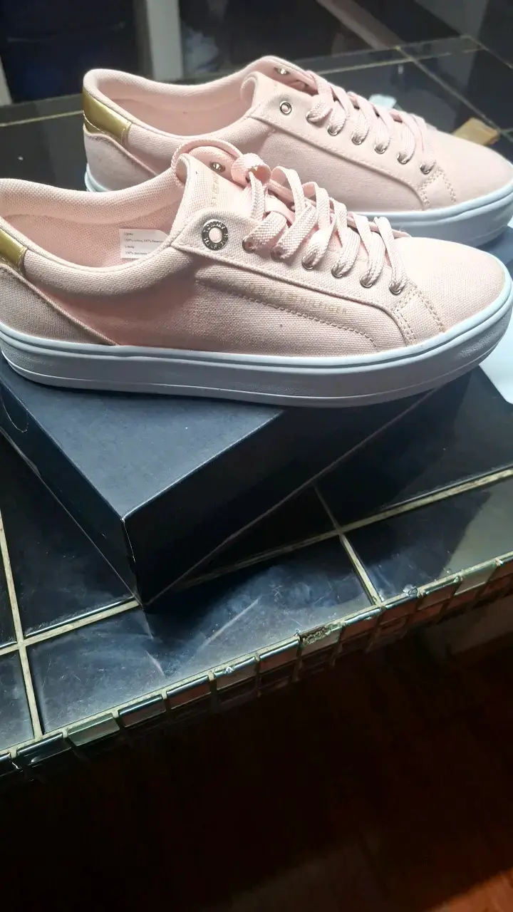 Zapatillas Tommy Hilfiger rosadas talla 39 - 2